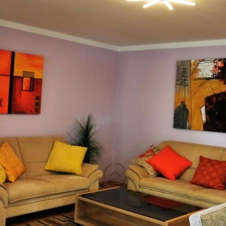 Tolle, Gemutliche, Voll Moblierte 3 Zimmer Wohnung. Баден-Баден Екстер'єр фото